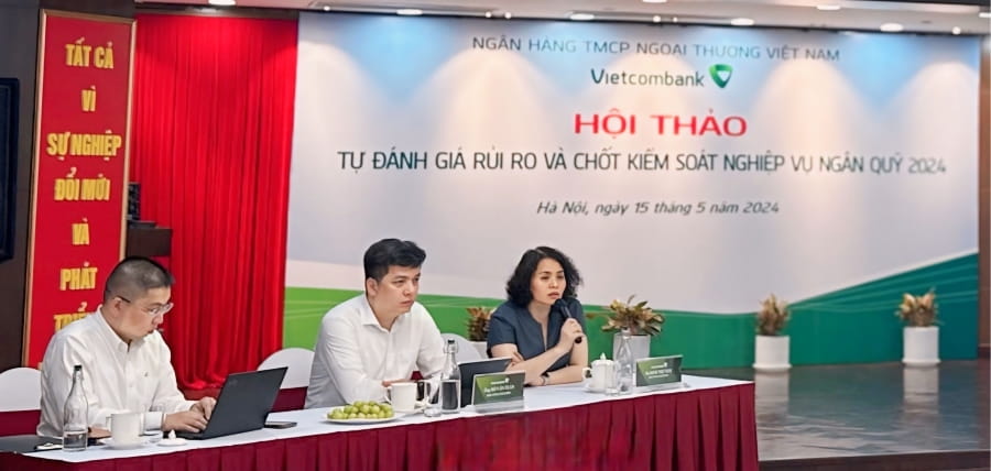 Vietcombank tổ chức hội thảo tự đánh giá rủi ro và các chốt kiểm soát ...