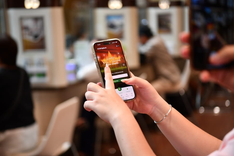 20250811_LHQ_HopbaoCungVietNamTienBuoc_9191