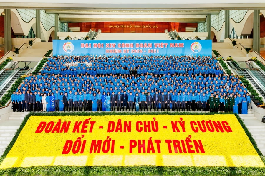20260605_TSC_NBH_DongchiHongQuangTaicuTLDLDVNkhoaXIV_01