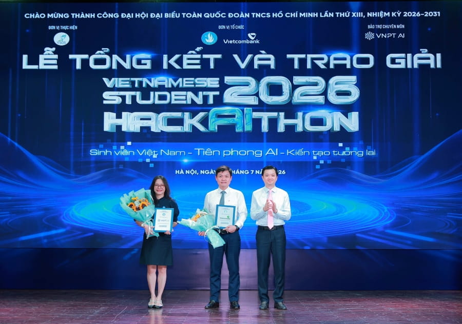 20260723_TSC_DTN_NTPA_VietnameseStudentHackAIthon2026_2